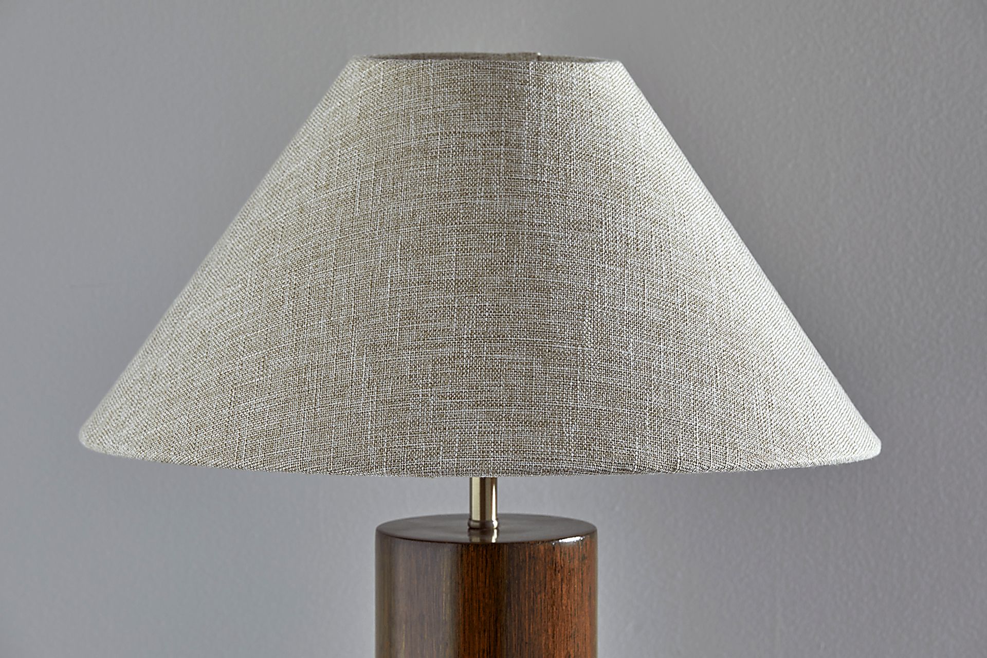 Innsbruck Strasse Walnut Lamp - Image 4