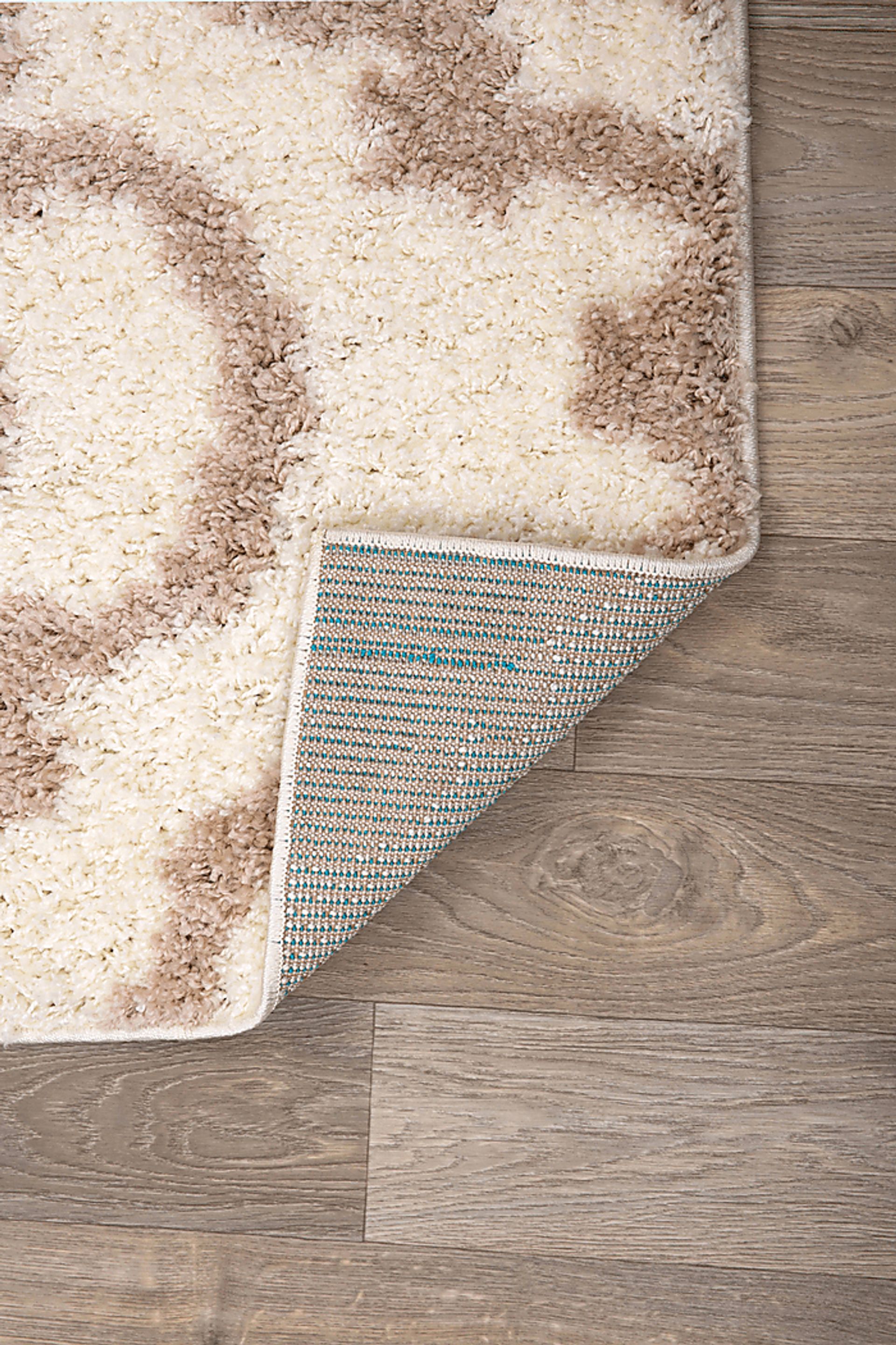 Irenee Cream 3'3 x 5' Rug - Image 2