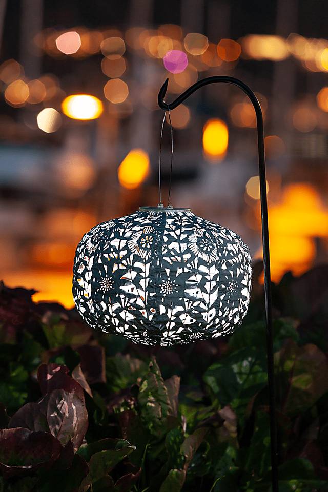 Irian Island Outdoor Sage Solar Lantern - Thumbnail - Image 20