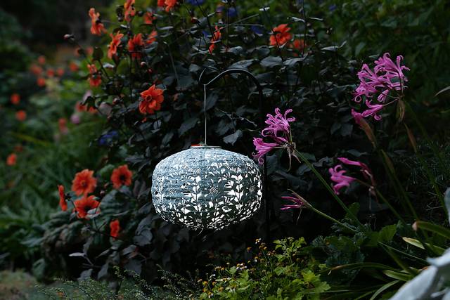 Irian Island Outdoor Sage Solar Lantern - Thumbnail - Image 22