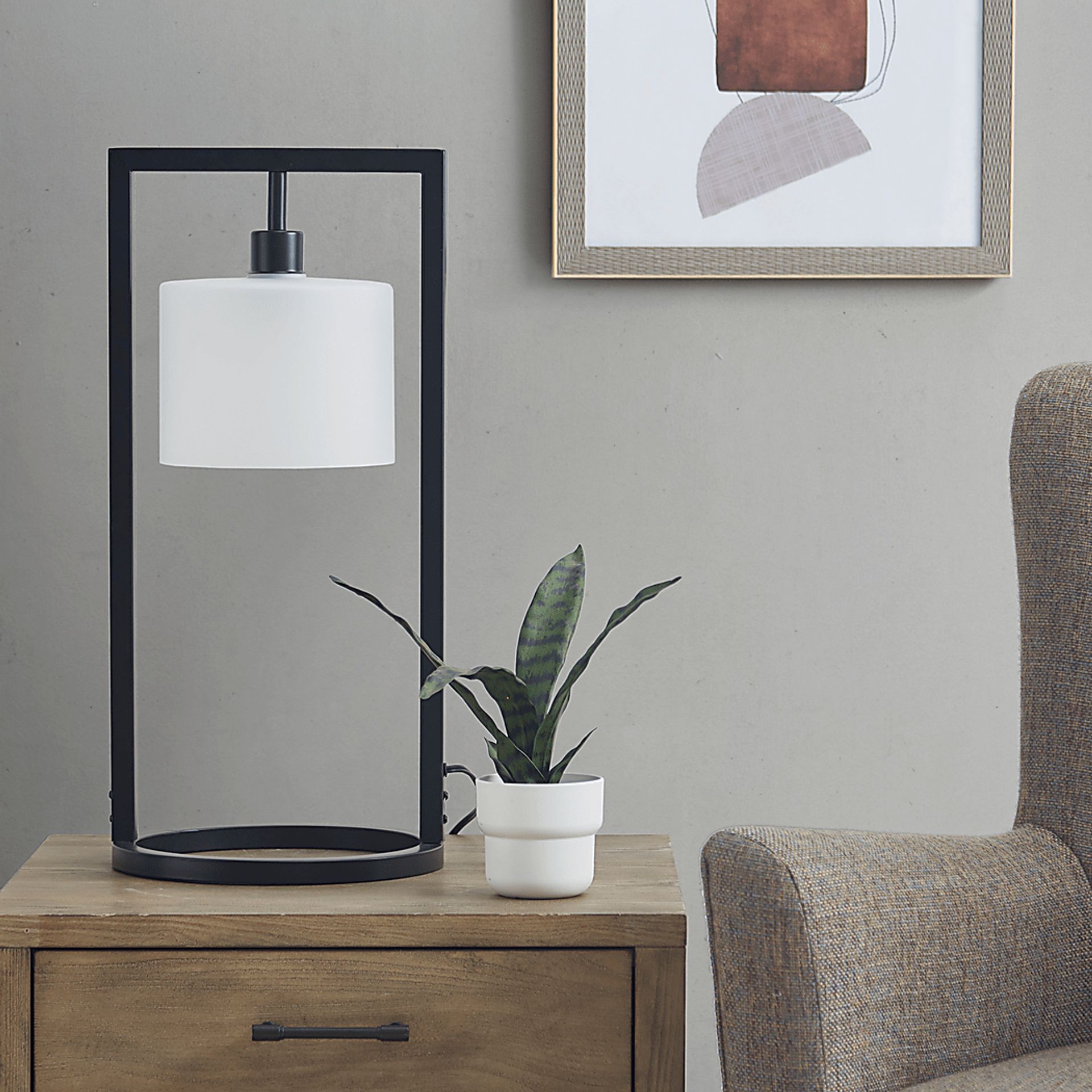 Irongate Bay Black Lamp - Image 2
