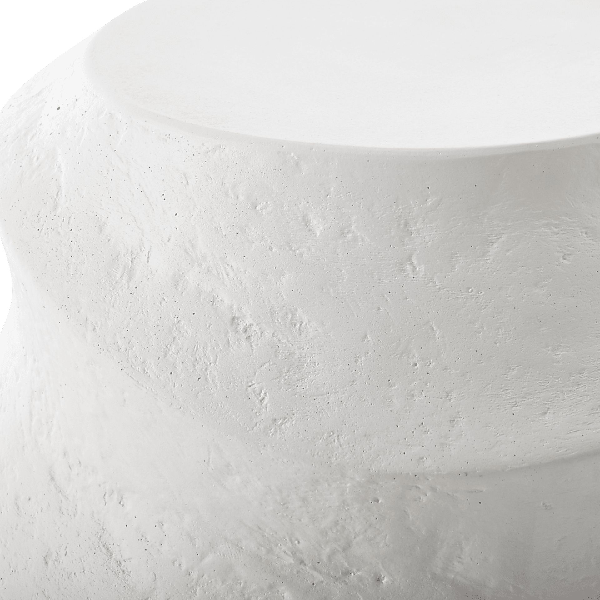 Isadi White Outdoor End Table - Image 4