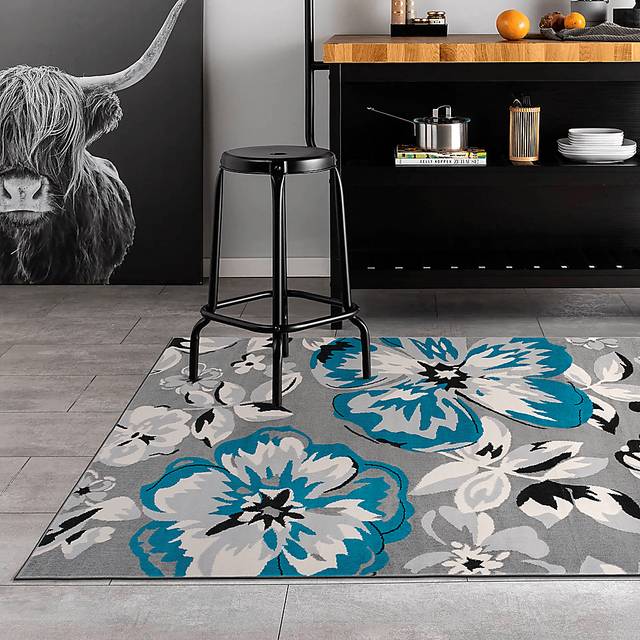 Iselana I Blue 5' x 7' Rug - Thumbnail - Image 4