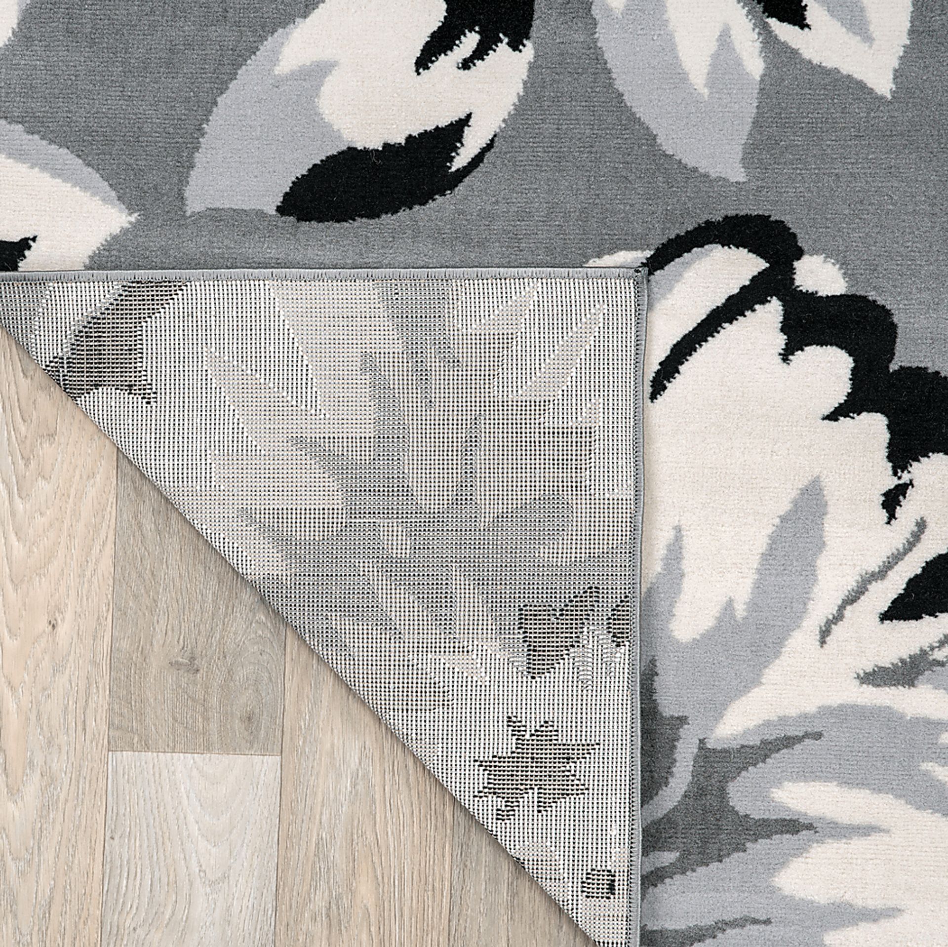 Iselana I Blue 5' x 7' Rug - Image 9