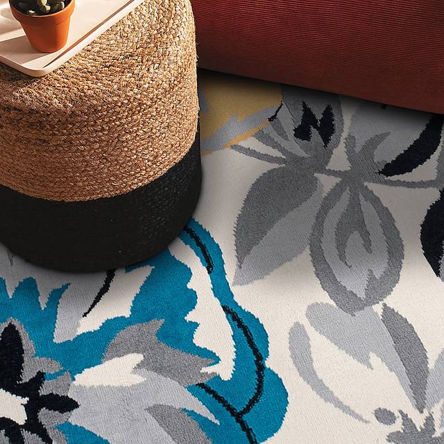 Iselana I Cream 7'6 x 9'5 Rug - Thumbnail - Image 7