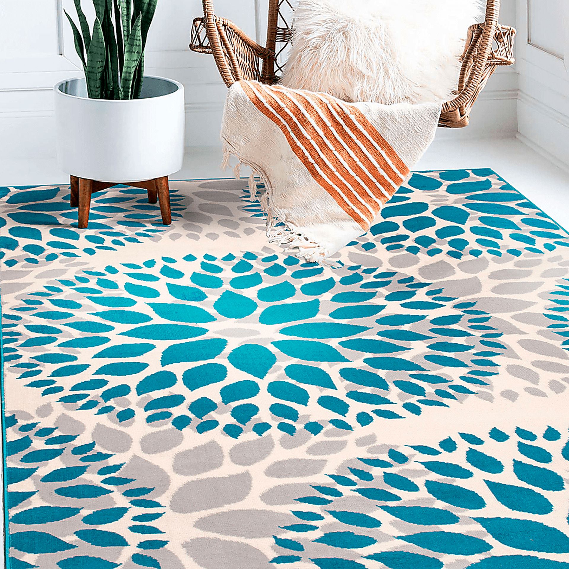 Iselana II Multi 5' x 7' Rug - Image 3