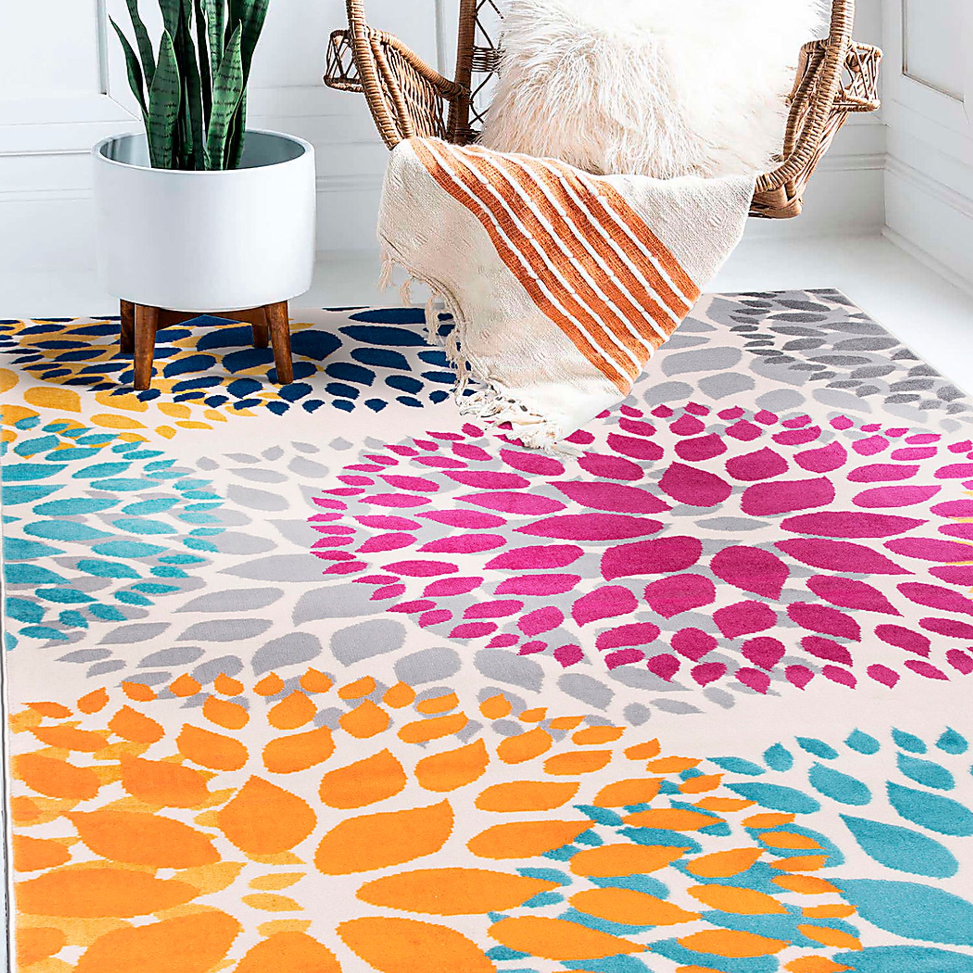 Iselana II Multi 5' x 7' Rug - Image 5