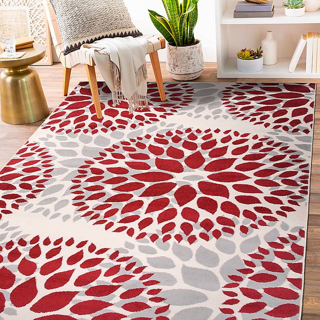 Iselana II Red 5' x 7' Rug - Thumbnail - Image 2