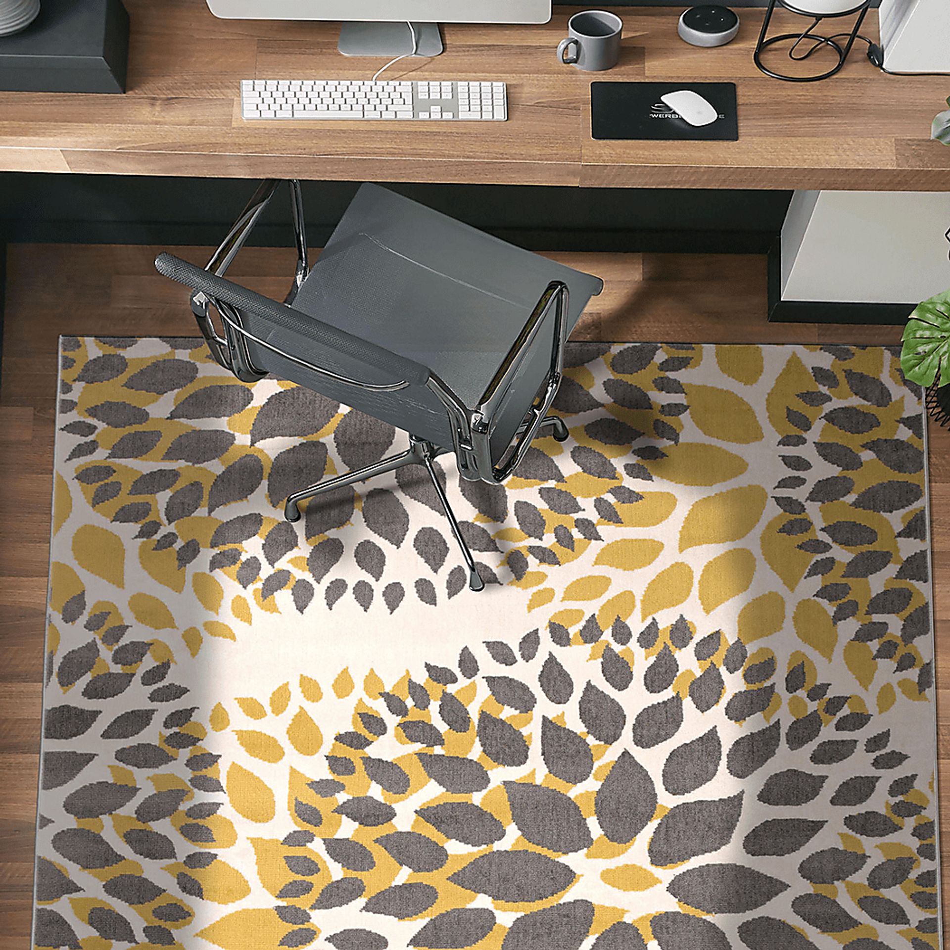 Iselana II Yellow 5' x 7' Rug - Image 5
