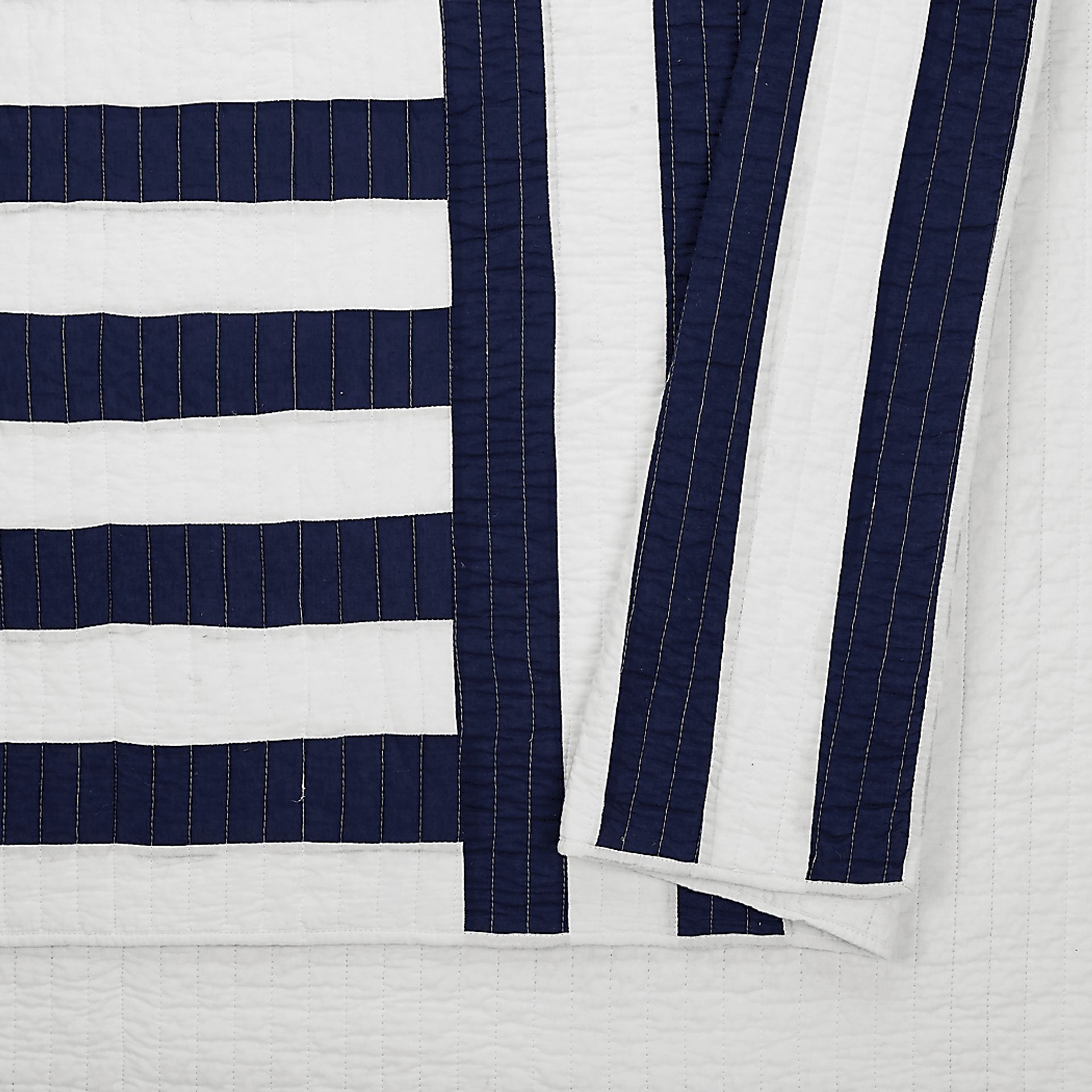 Isham Blue King 3 Pc Quilt Set - Image 5