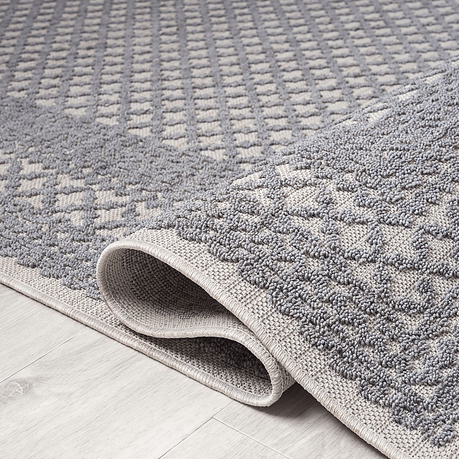 Isioco Blue 7'10 x 9'10 Indoor/Outdoor Rug - Image 3