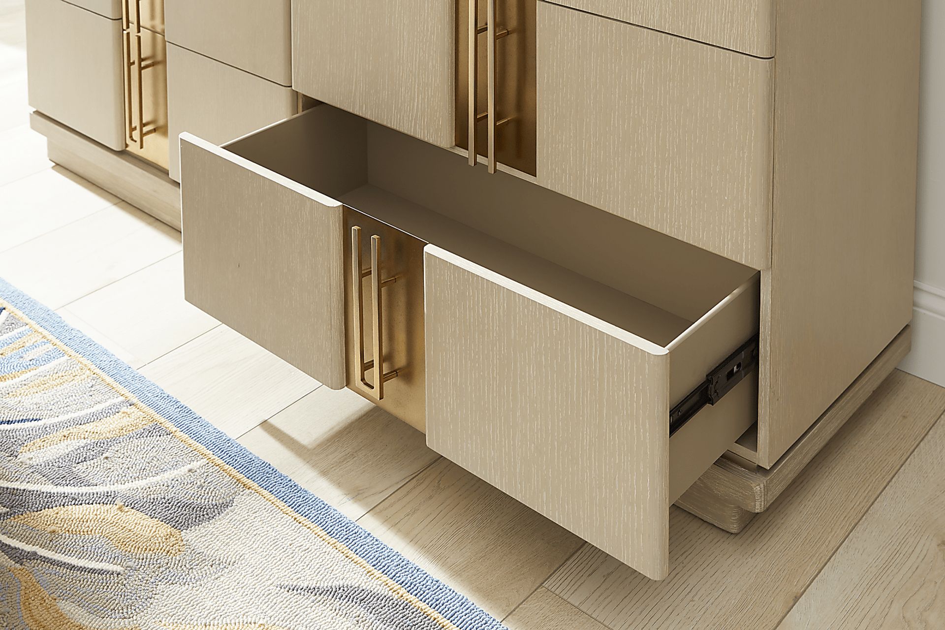 Issabela Caramel 5 Pc King Bedroom - Image 8