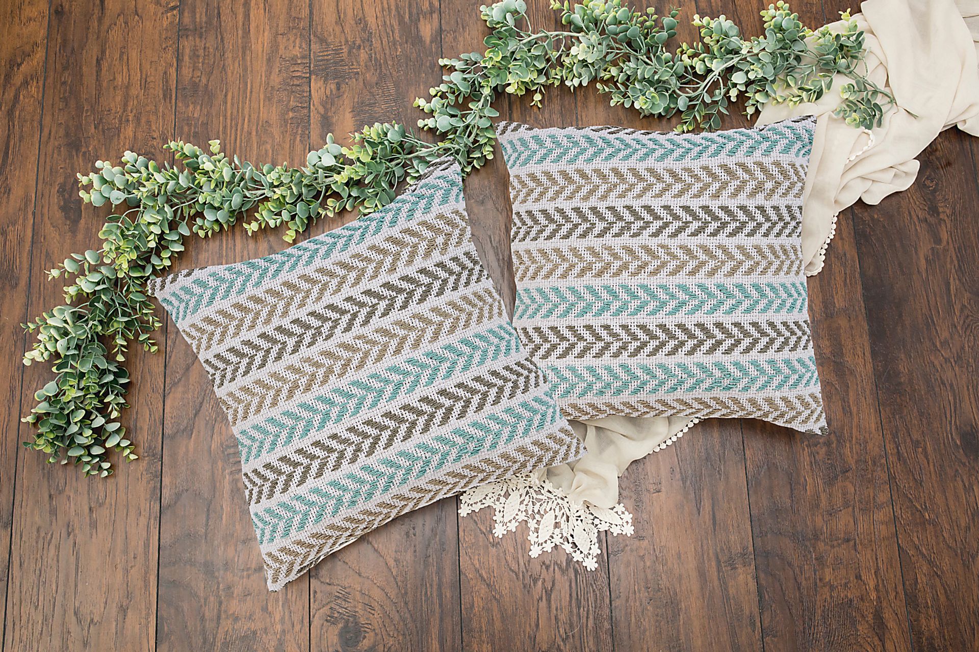 Istarie Turquoise Accent Pillow Set of 2 - Image 2