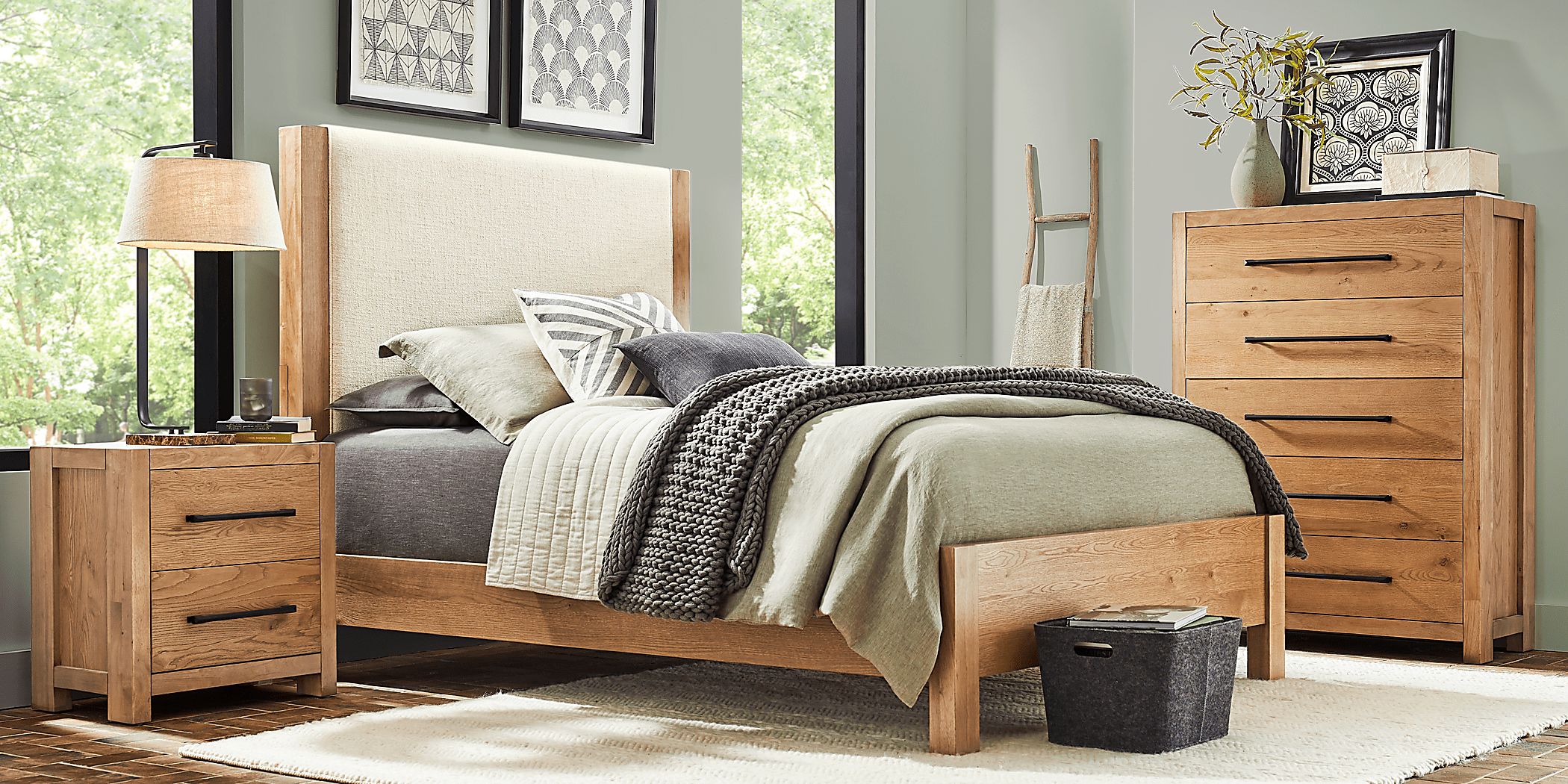 https://assets.roomstogo.com/product/ithaca-natural-5-pc-king-upholstered-bedroom_8291421P_image-room?cache-id=0eb207723cd39ce88f253f6eecd96c66
