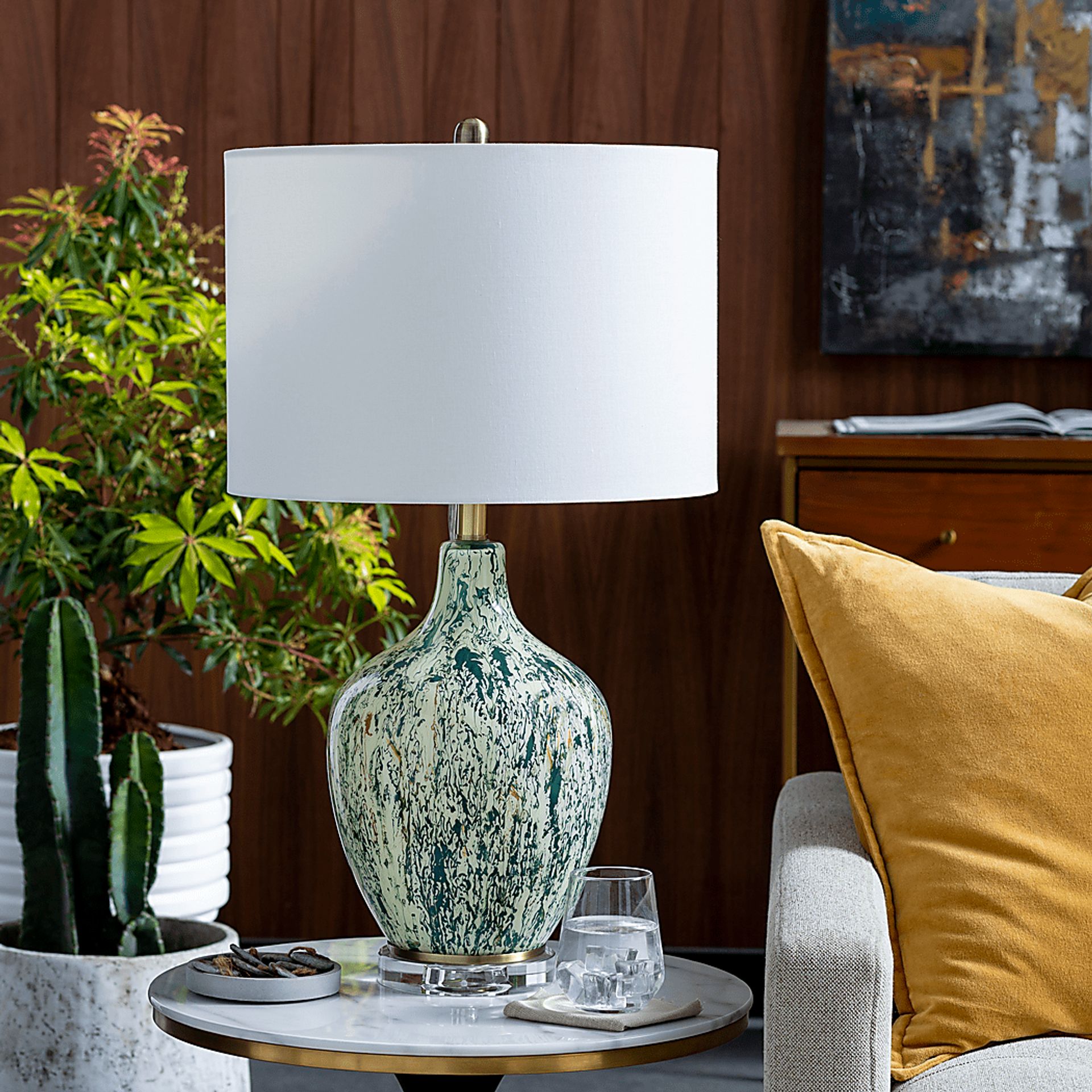 Iva Park Green Lamp - Image 3
