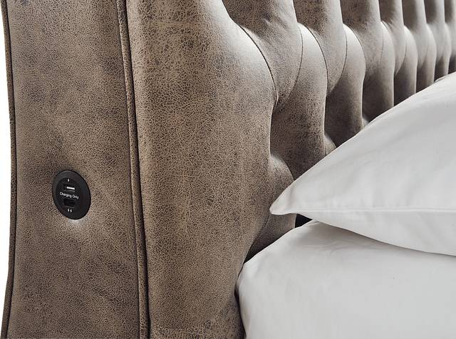 Ivy Brown 3 Pc Queen Upholstered Sleigh Bed - Thumbnail - Image 3