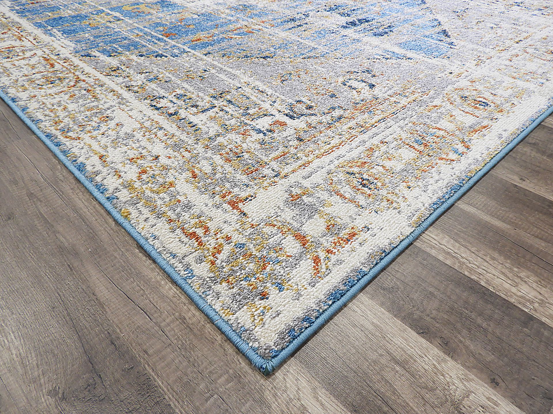 CosmoLiving By Cosmopolitan Izabella Blue 8' x 10' Rug - Image 4