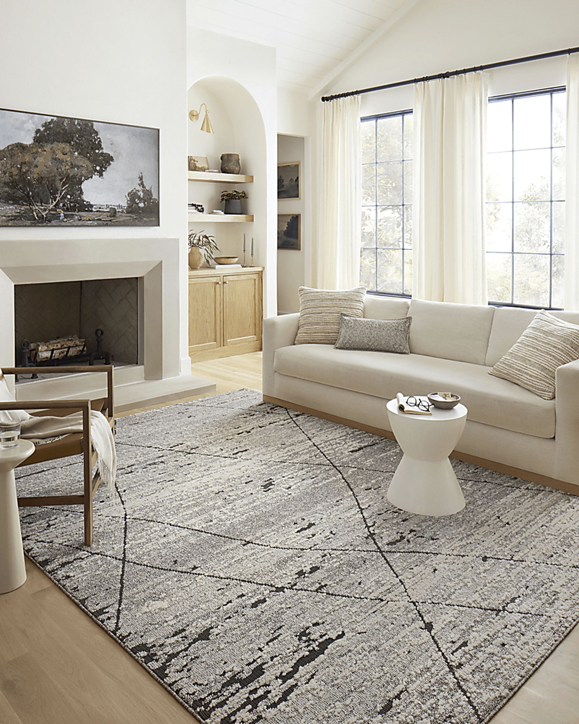 Izbella Grey 6'7 x 9'2 Rug - Image 2