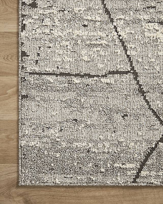 Izbella Grey 6'7 x 9'2 Rug - Thumbnail - Image 4