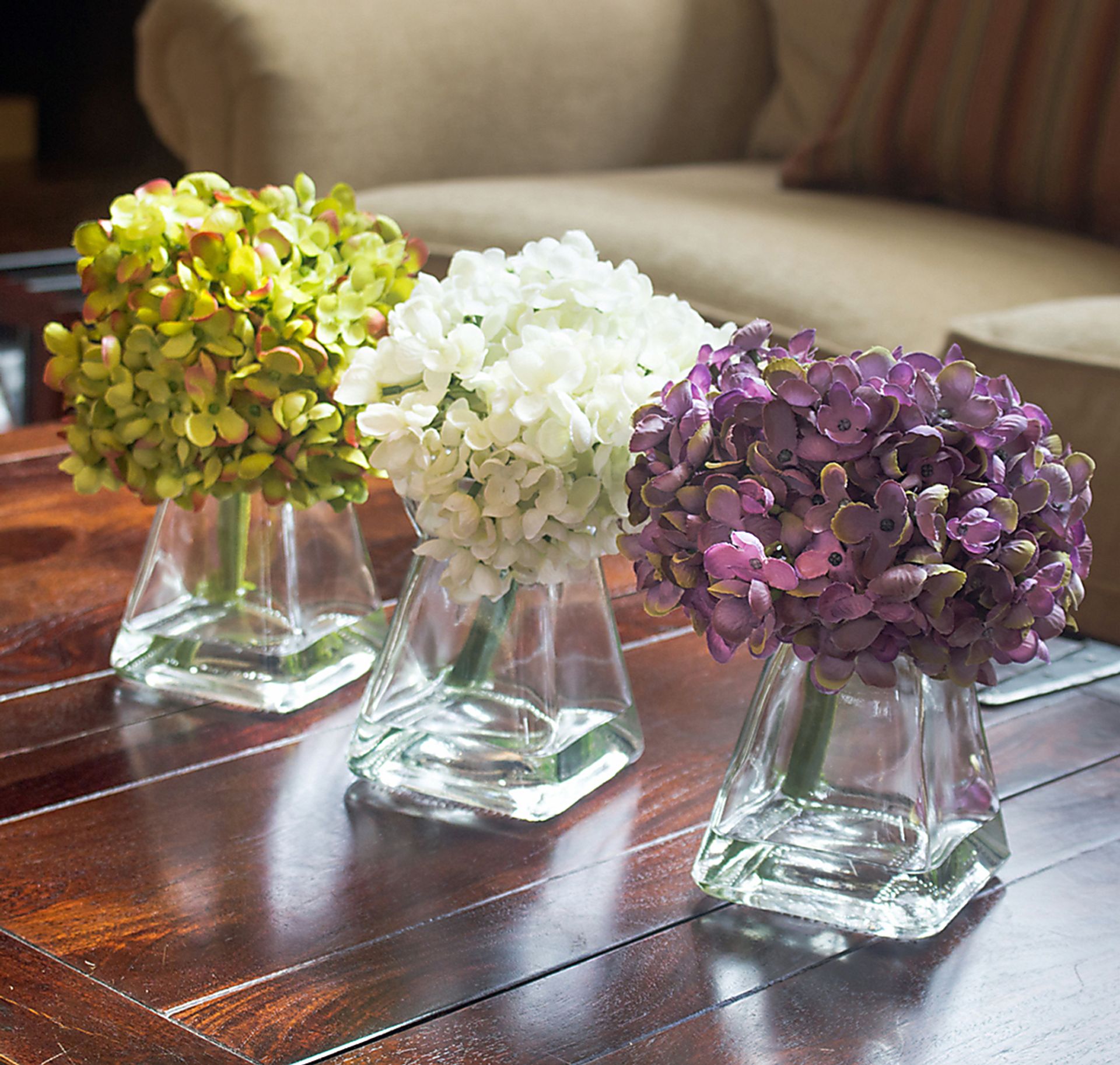 Izelle Green Hydrangea Set of 3 Silk Floral - Image 5