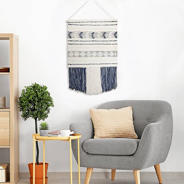 Izuken Blue/White Wall Decor - Thumbnail - Image 2