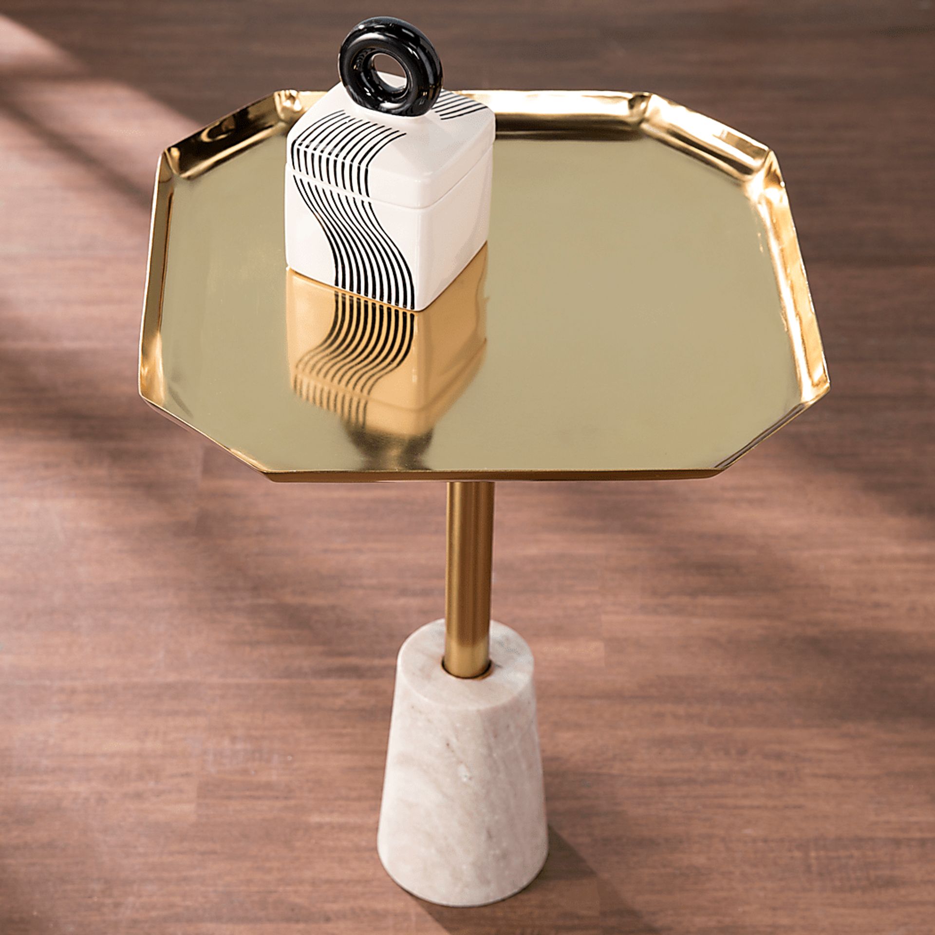 Jacelyn Gold Accent Table - Image 3