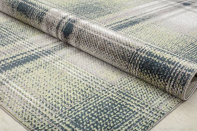 Namdera Gray 5'3 x 7' Rug - Thumbnail - Image 4
