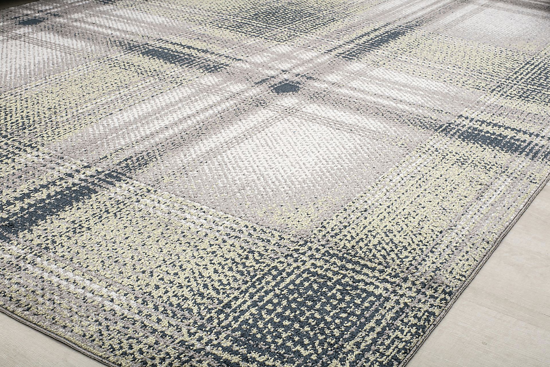 Namdera Gray 5'3 x 7' Rug - Image 5