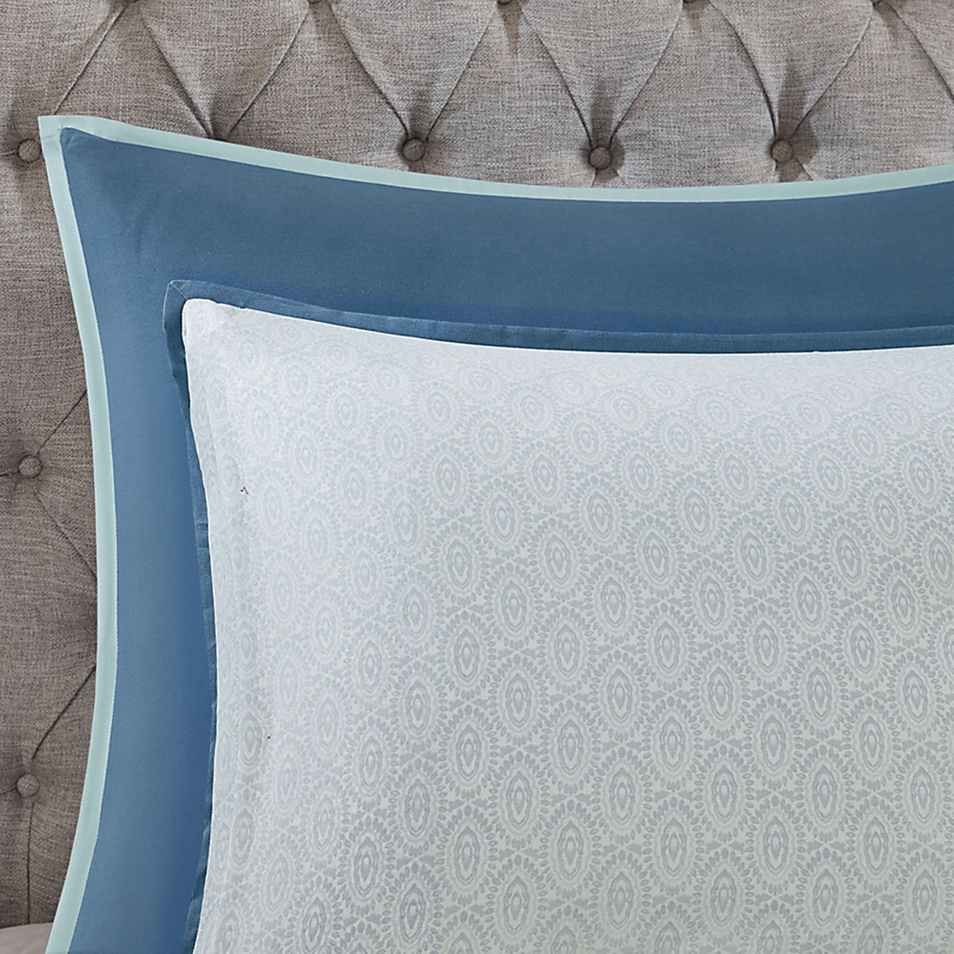 Jaezmina Blue 8 pc Queen Comforter Set - Image 16