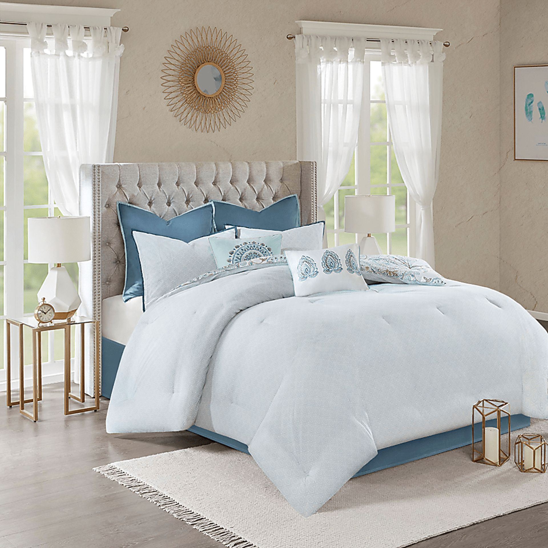 Jaezmina Blue 8 pc Queen Comforter Set - Image 7