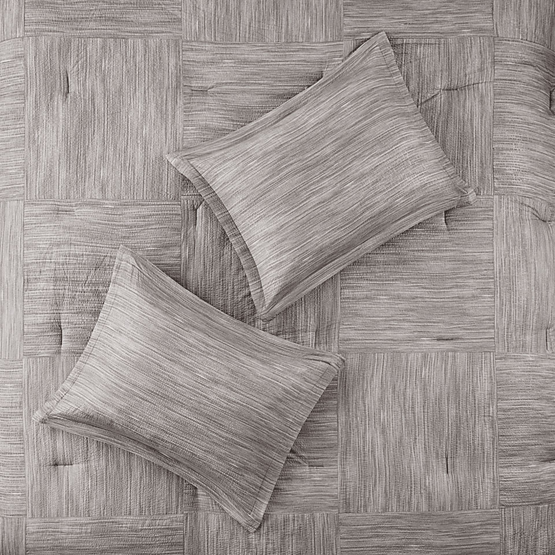 Jahncke Gray 7 Pc King Comforter Set - Image 5