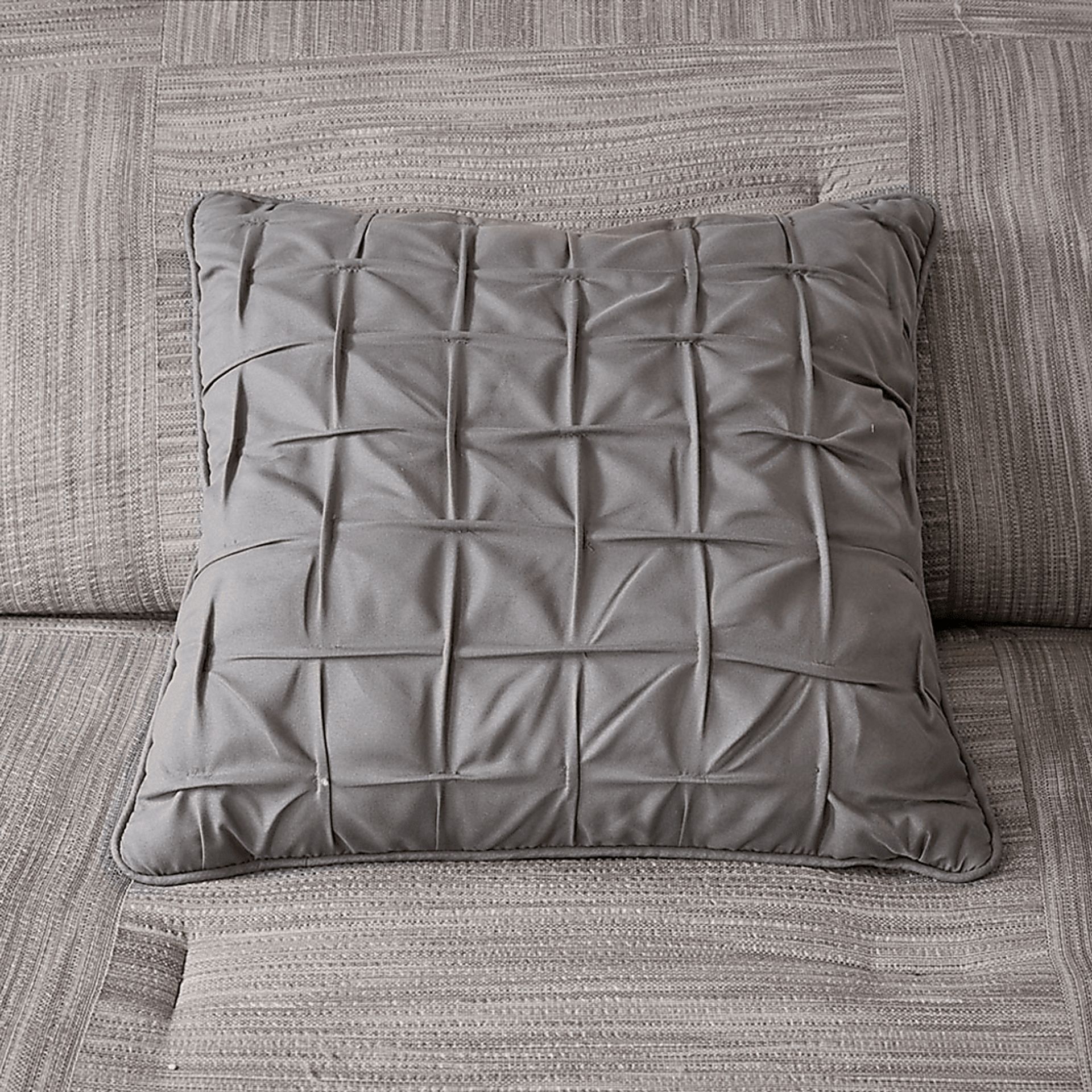 Jahncke Gray 7 Pc King Comforter Set - Image 8