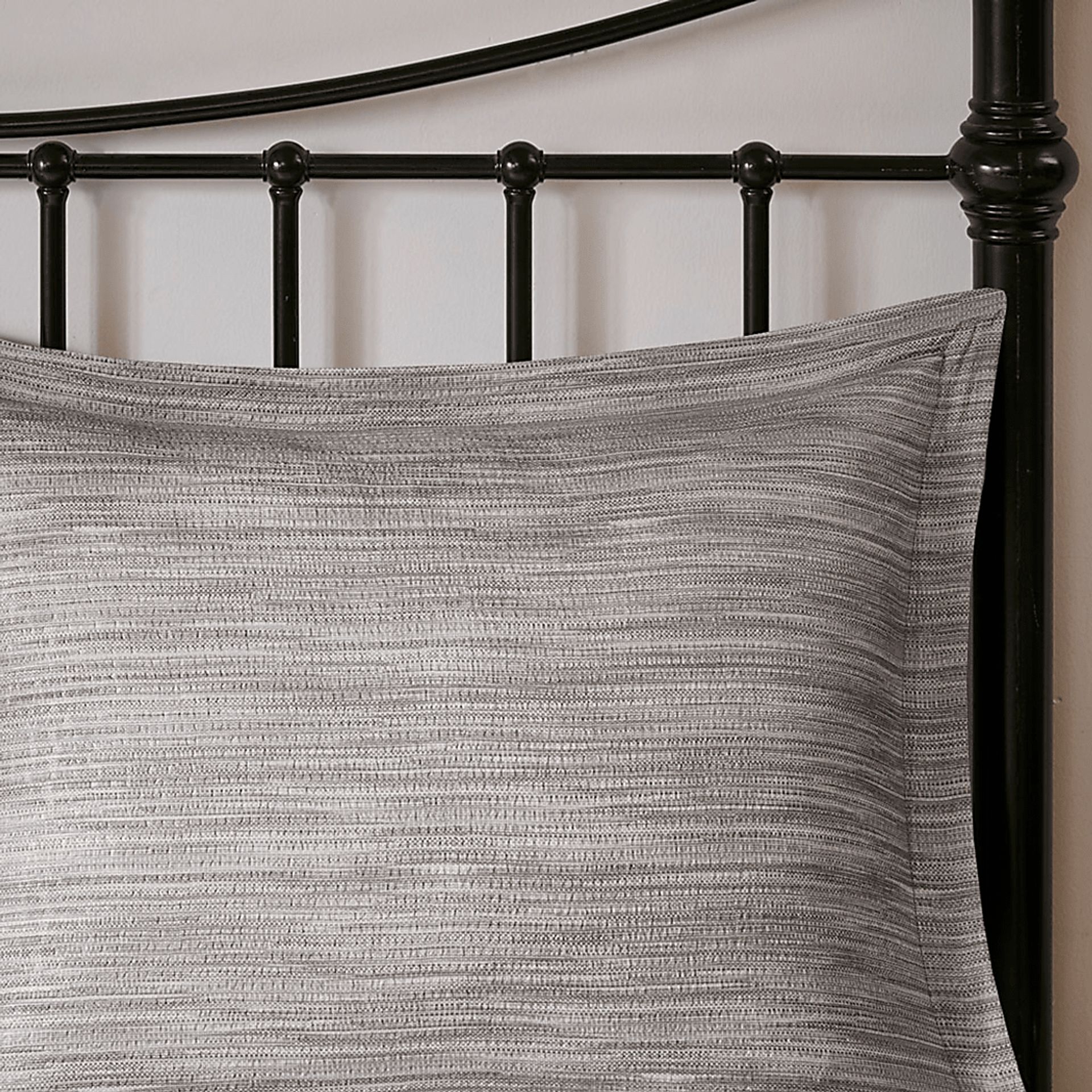 Jahncke Gray 7 Pc King Comforter Set - Image 9