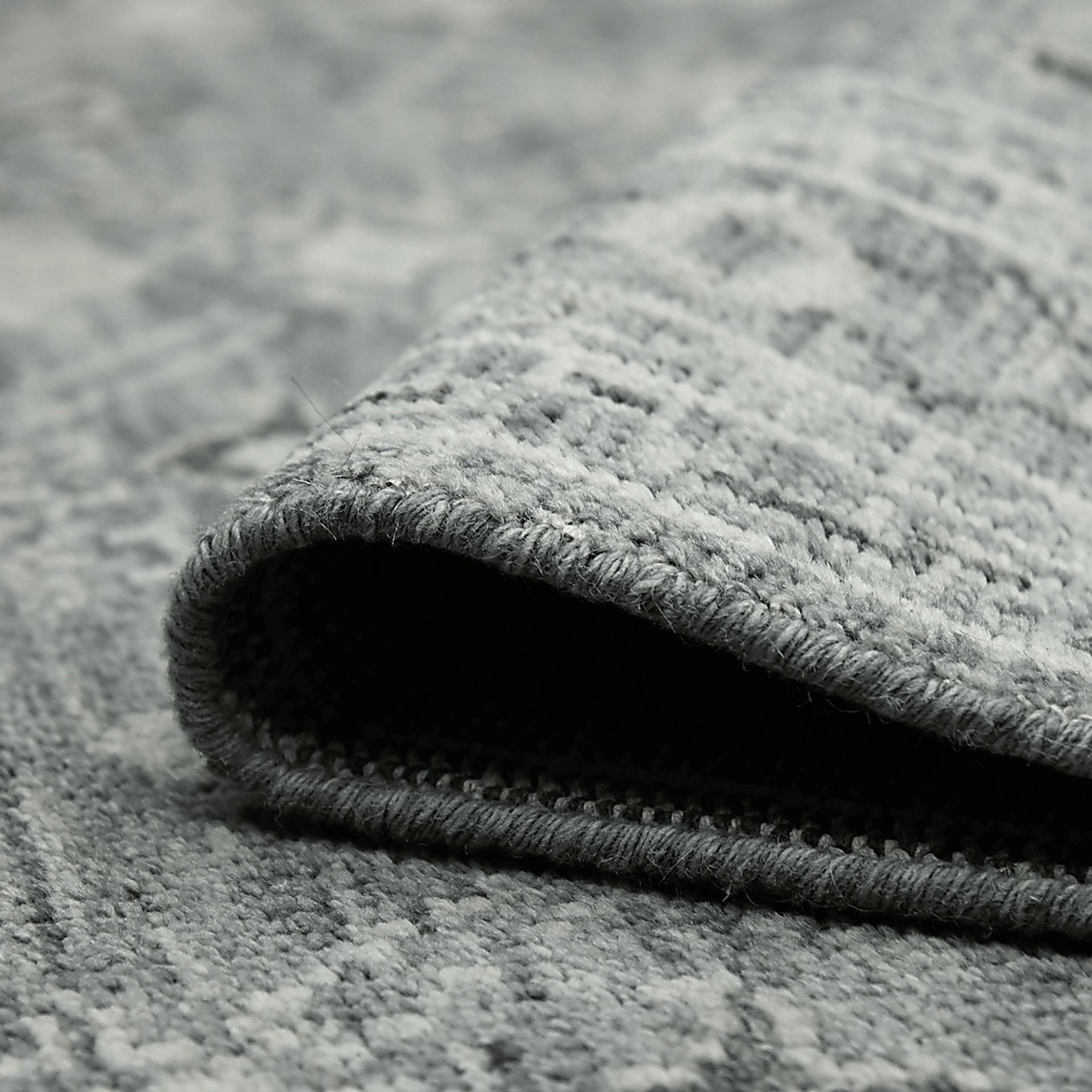 Jahur Gray 8' x 10' Rug - Image 4