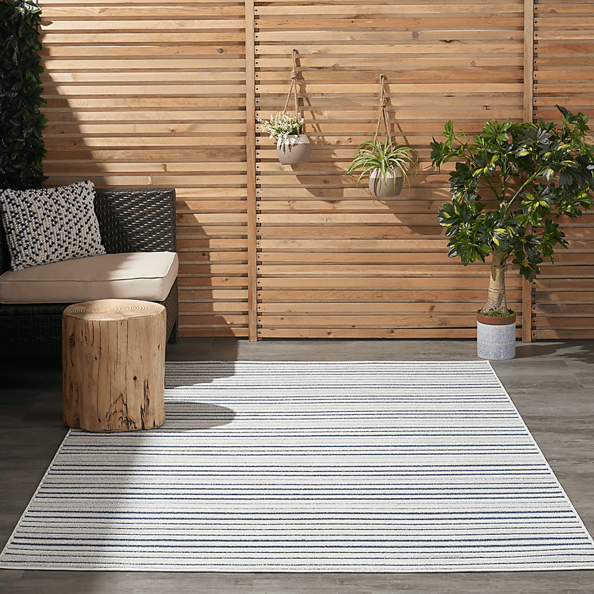 Jalia Blue 8' x 10' Indoor/Outdoor Rug - Image 10