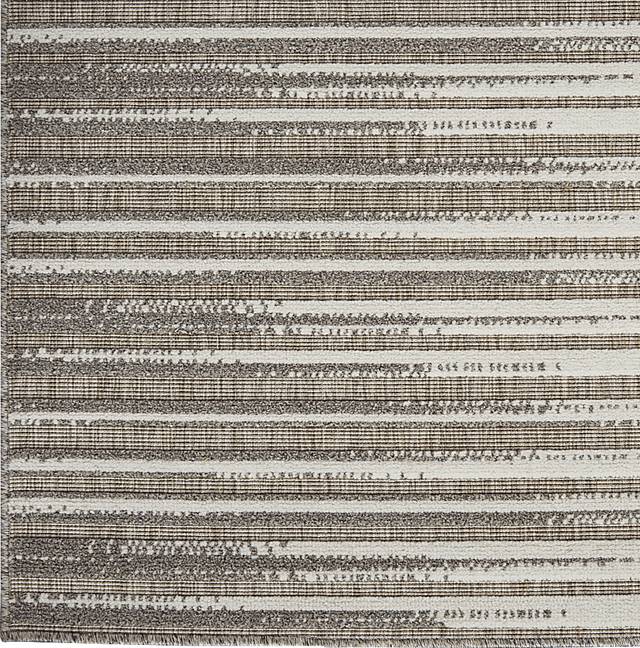 Jalia Light Gray 5' x 7' Indoor/Outdoor Rug - Thumbnail - Image 4