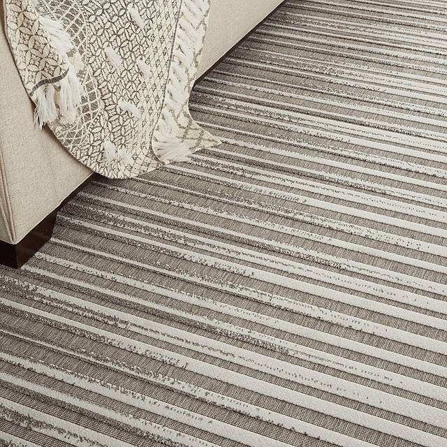 Jalia Light Gray 5' x 7' Indoor/Outdoor Rug - Thumbnail - Image 7