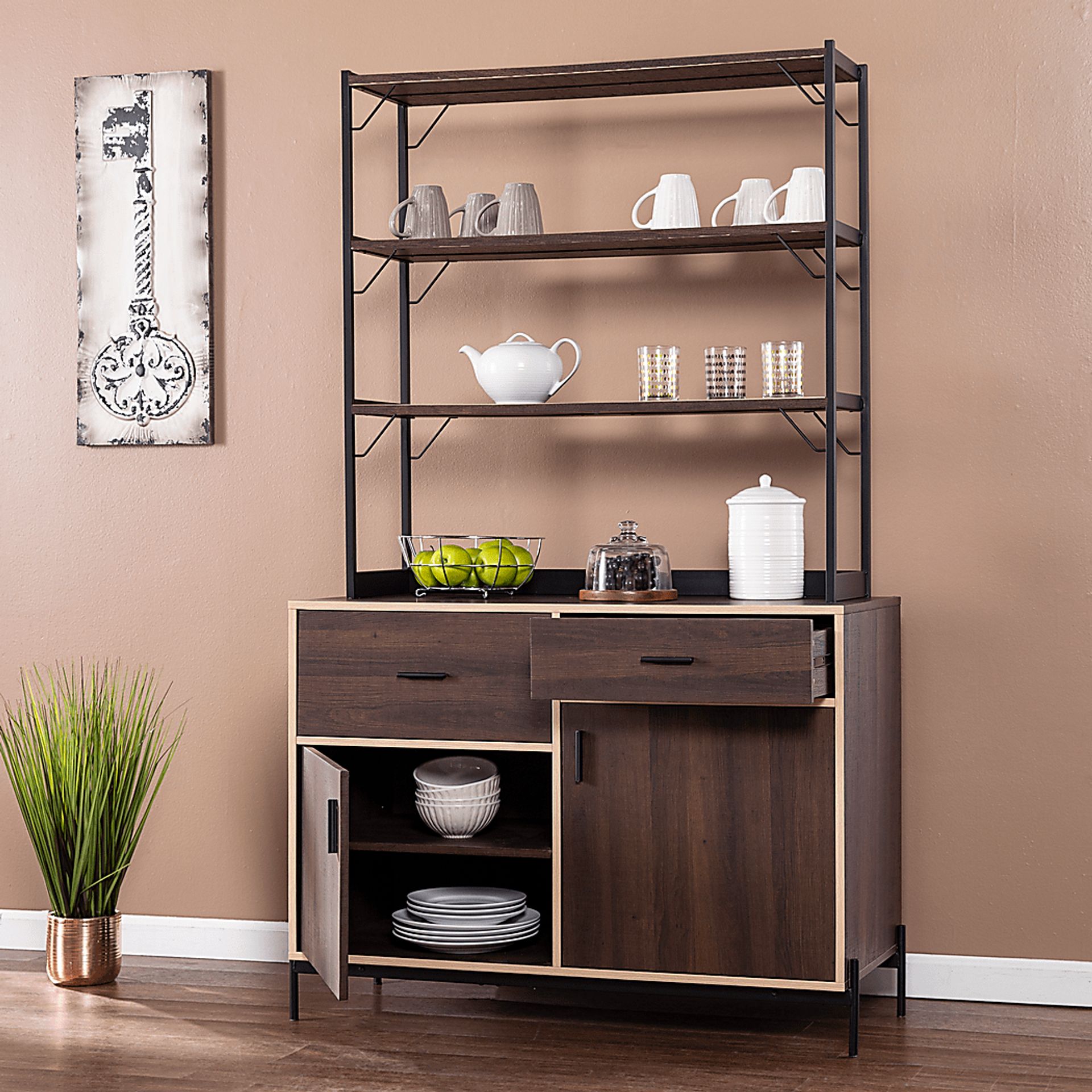 Janabyrd Brown Bar Cabinet - Image 8