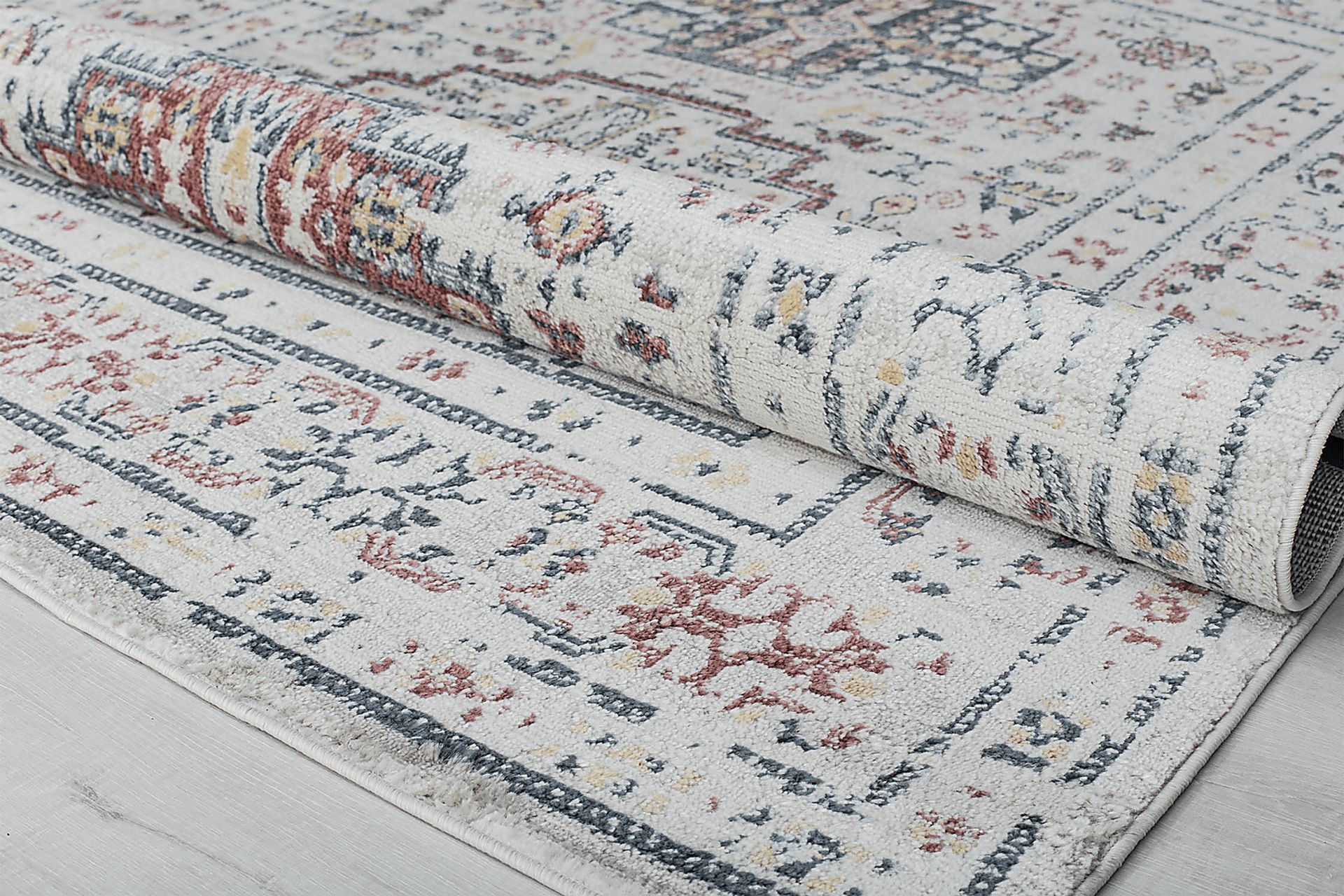 Jaryl 5'3 x 7' Red Rug - Image 4