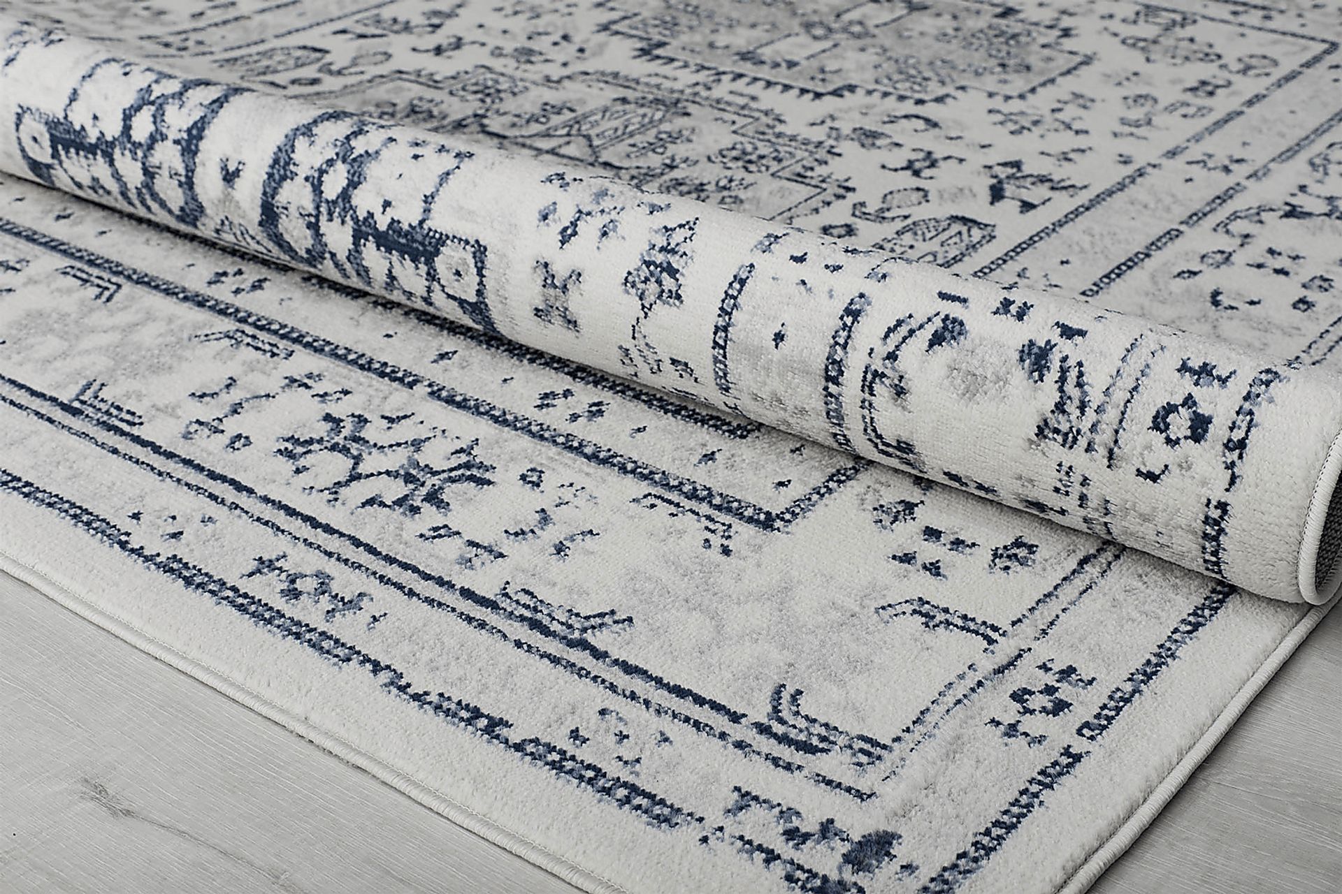 Jaryl 8' x 10' Blue Rug - Image 4