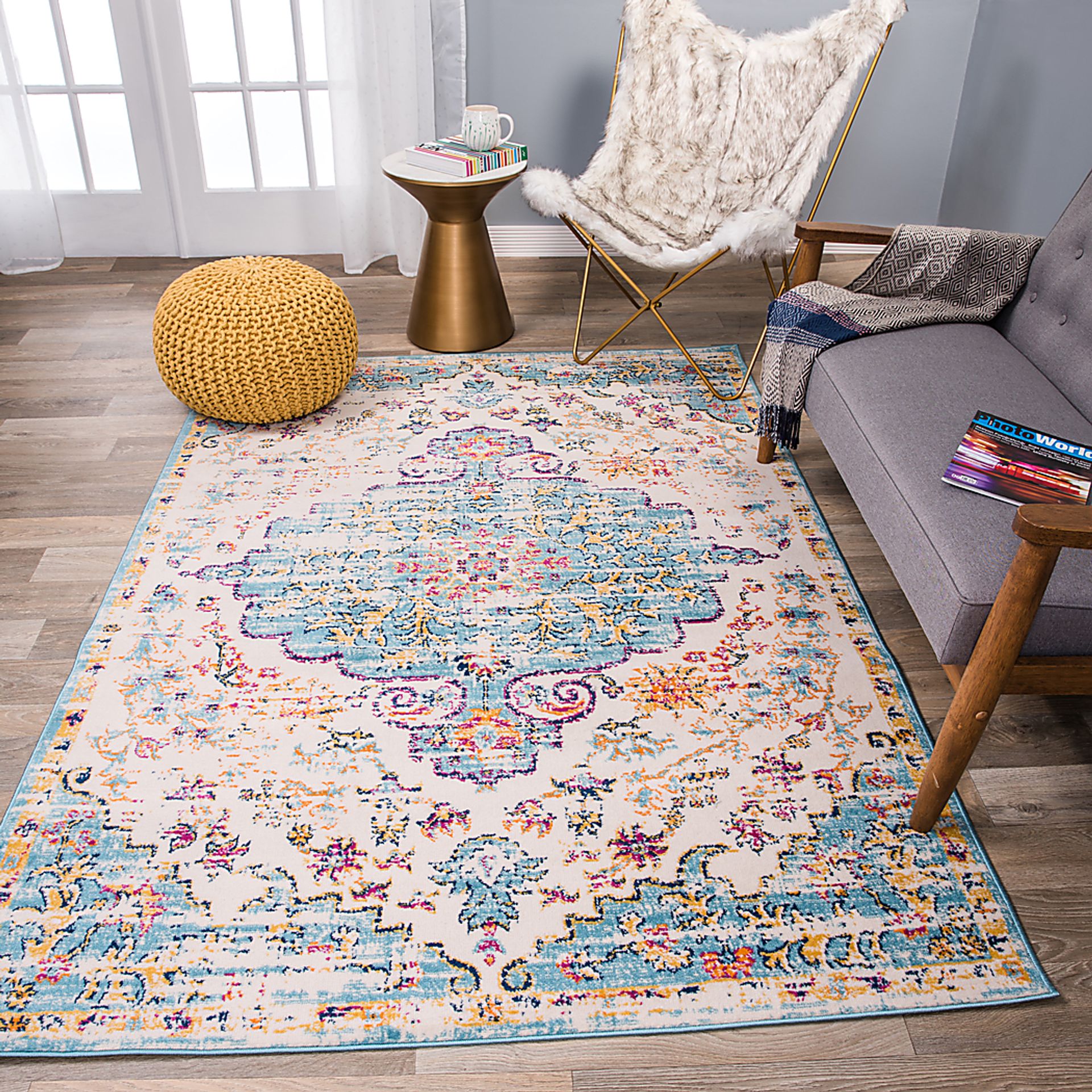 Jasbir Turquoise 8' x 10' Rug - Image 4