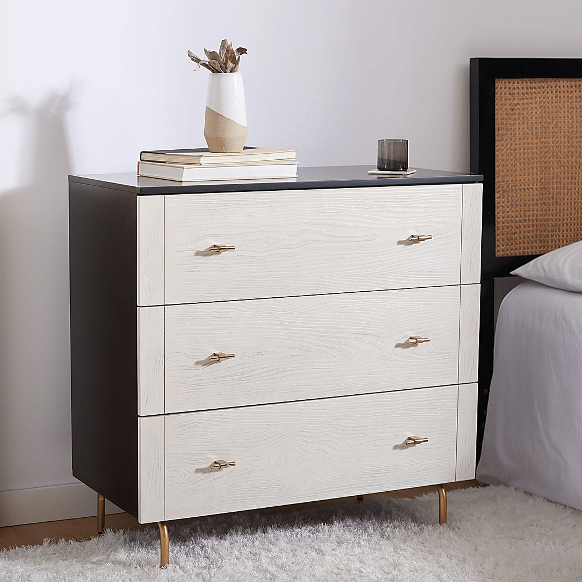 Jaywood Black Dresser - Image 3