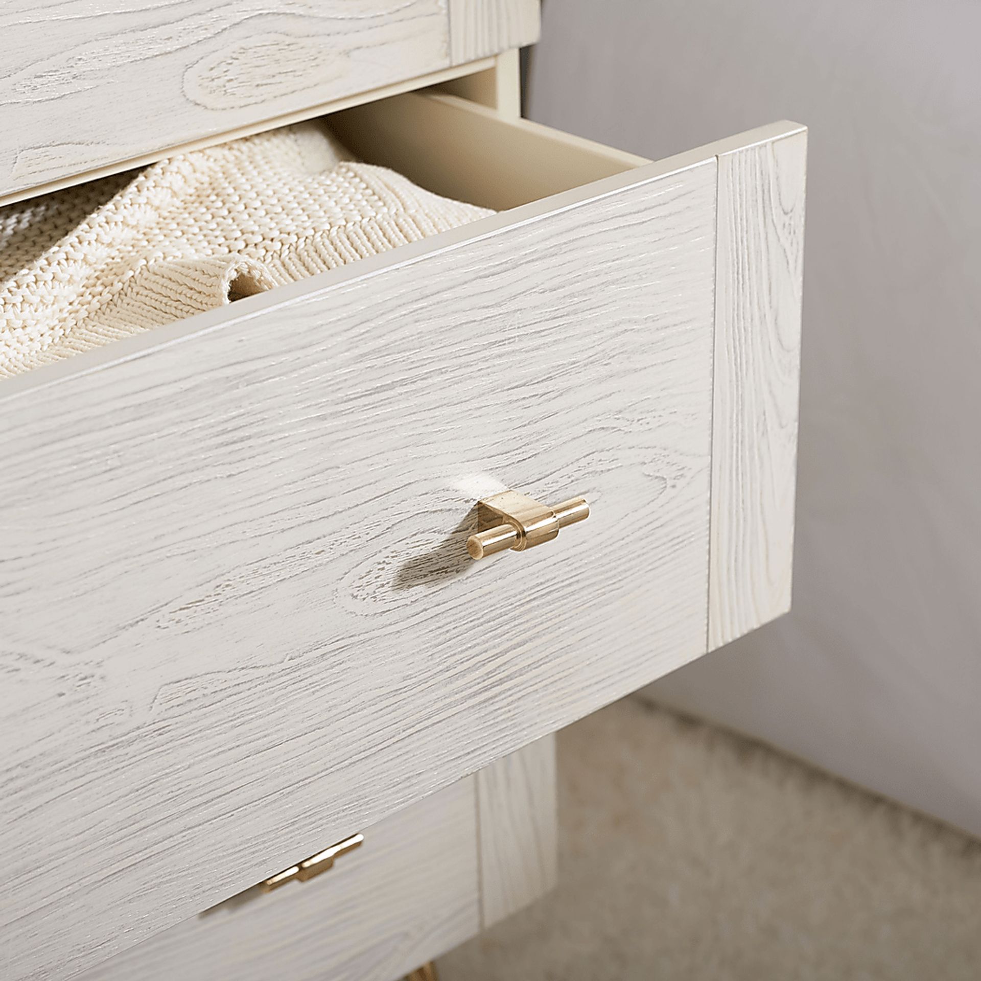 Jaywood Cream Dresser - Image 14