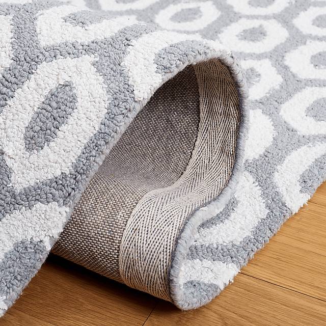 Jeknimu Ivory/Gray 3' x 5' Rug - Thumbnail - Image 5
