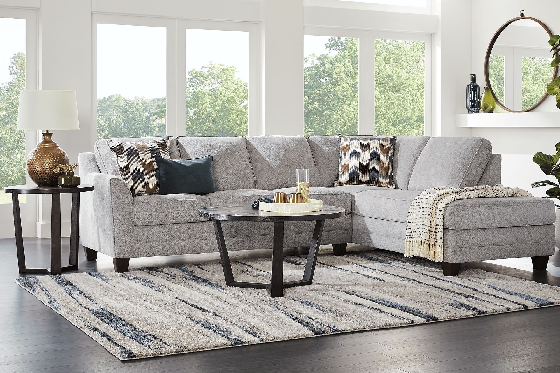 Jenisse Gray 2 Pc Sectional - Image 2