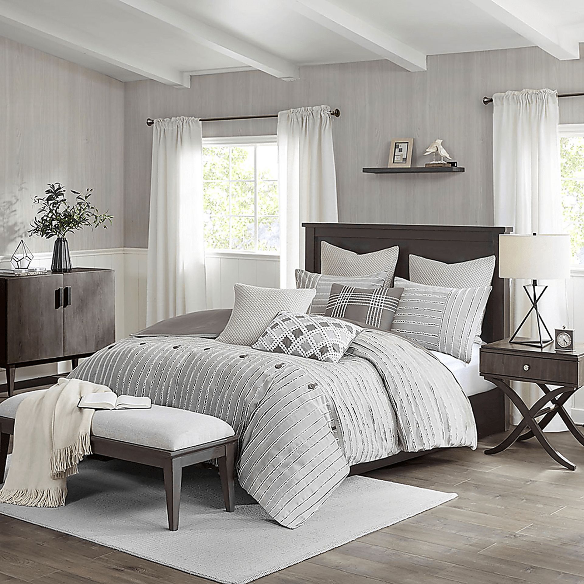 Jennix Gray Queen Comforter Set - Image 3