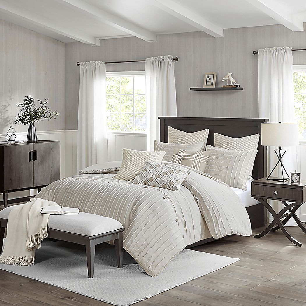 Jennix Comforter - Thumbnail 2