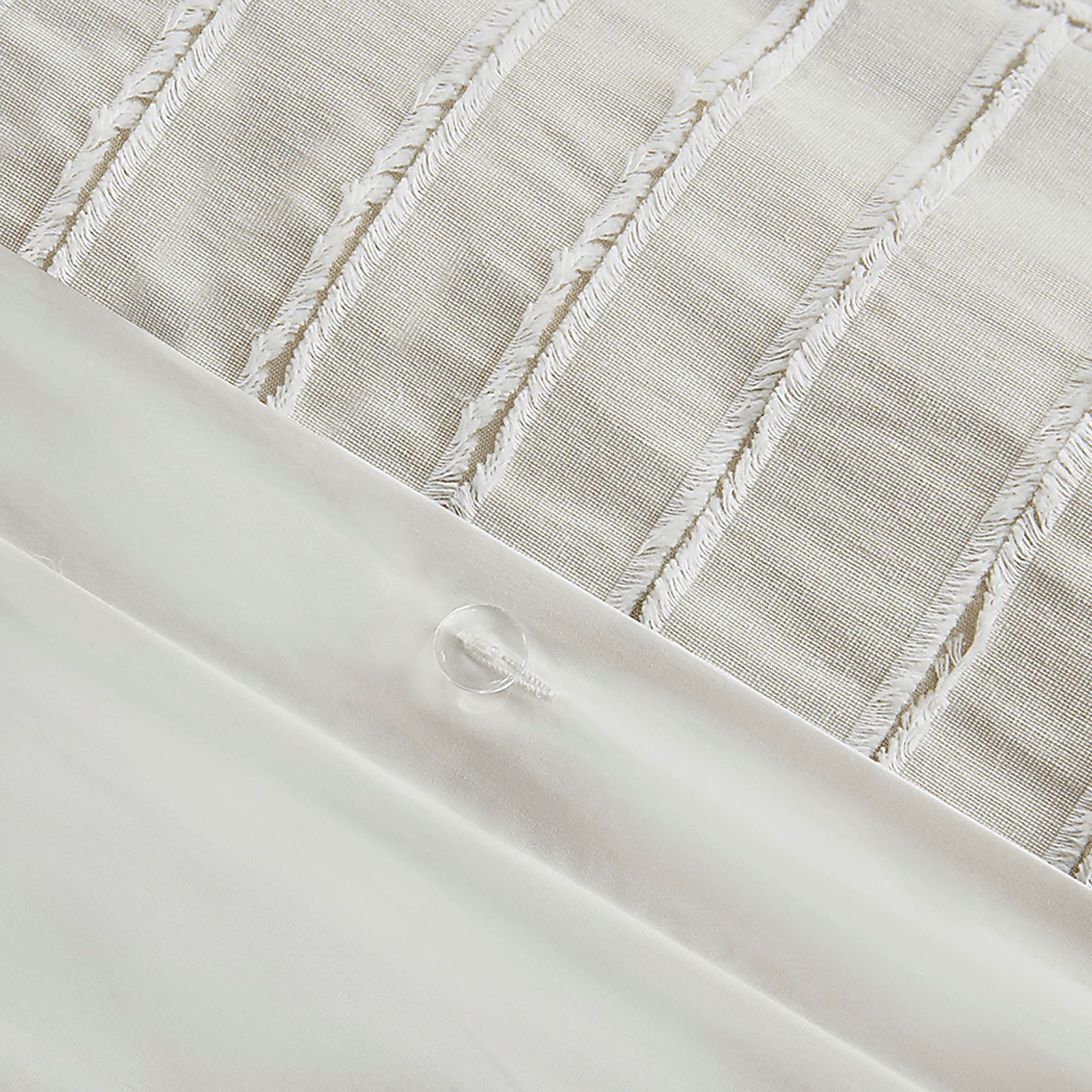 Jennix Ivory Queen Comforter Set - Image 11