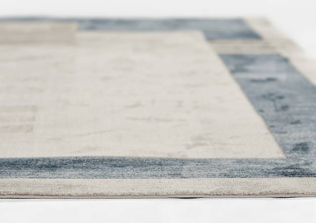 Jenzen Blue 7'9 x 9'10 Rug - Thumbnail - Image 4