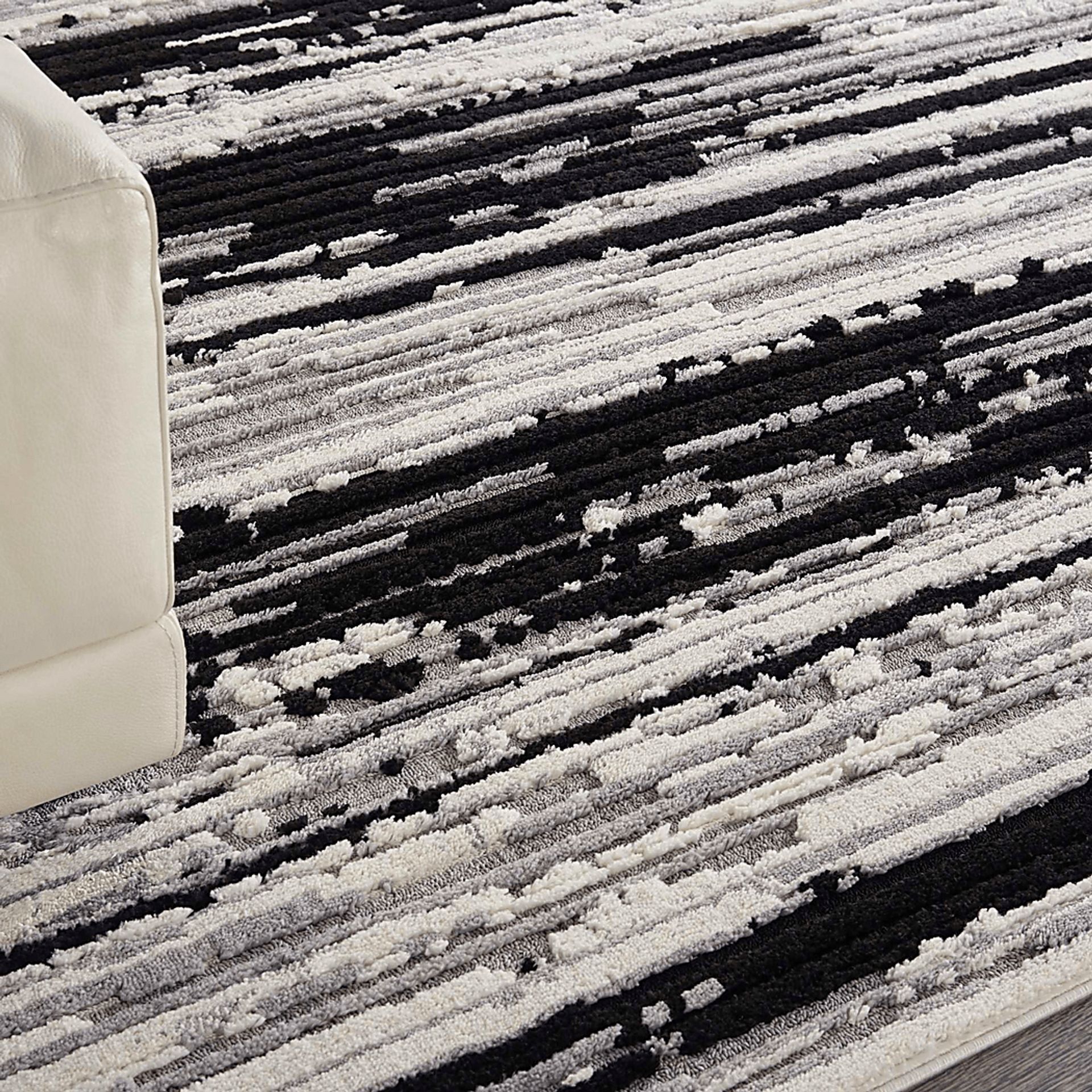 Jeronimo Ivory 7'8 x 9'8 Rug - Image 4